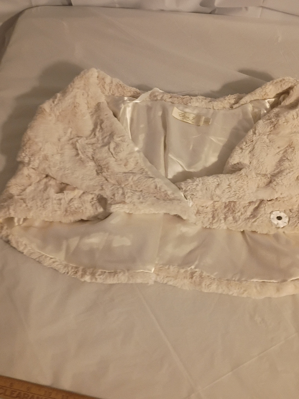 Eliza J Cream Faux Fur Shrug